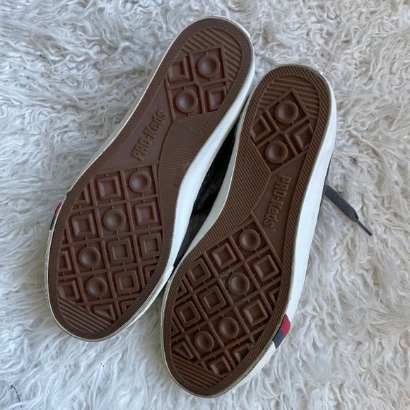 Pro Keds Men's size 9 Grey Quited Sneakers NWOT - Picture 6 of 6